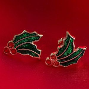 🎉HP🎉VTG Avon Holly Stud Gold-Tone Post Back Earrings Festive Christmas Holiday